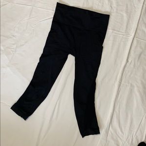 Athleta Seamless Crops- Size S/XS